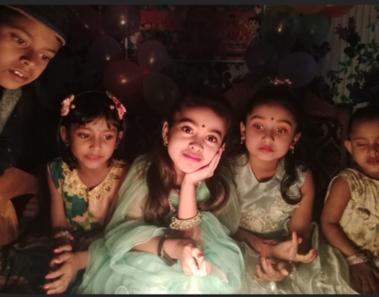 লালমোহন সাংবাদিক নিজাম এর কন্যা তাসনিম জেবা নিশুর শুভ জন্মদিন আজ