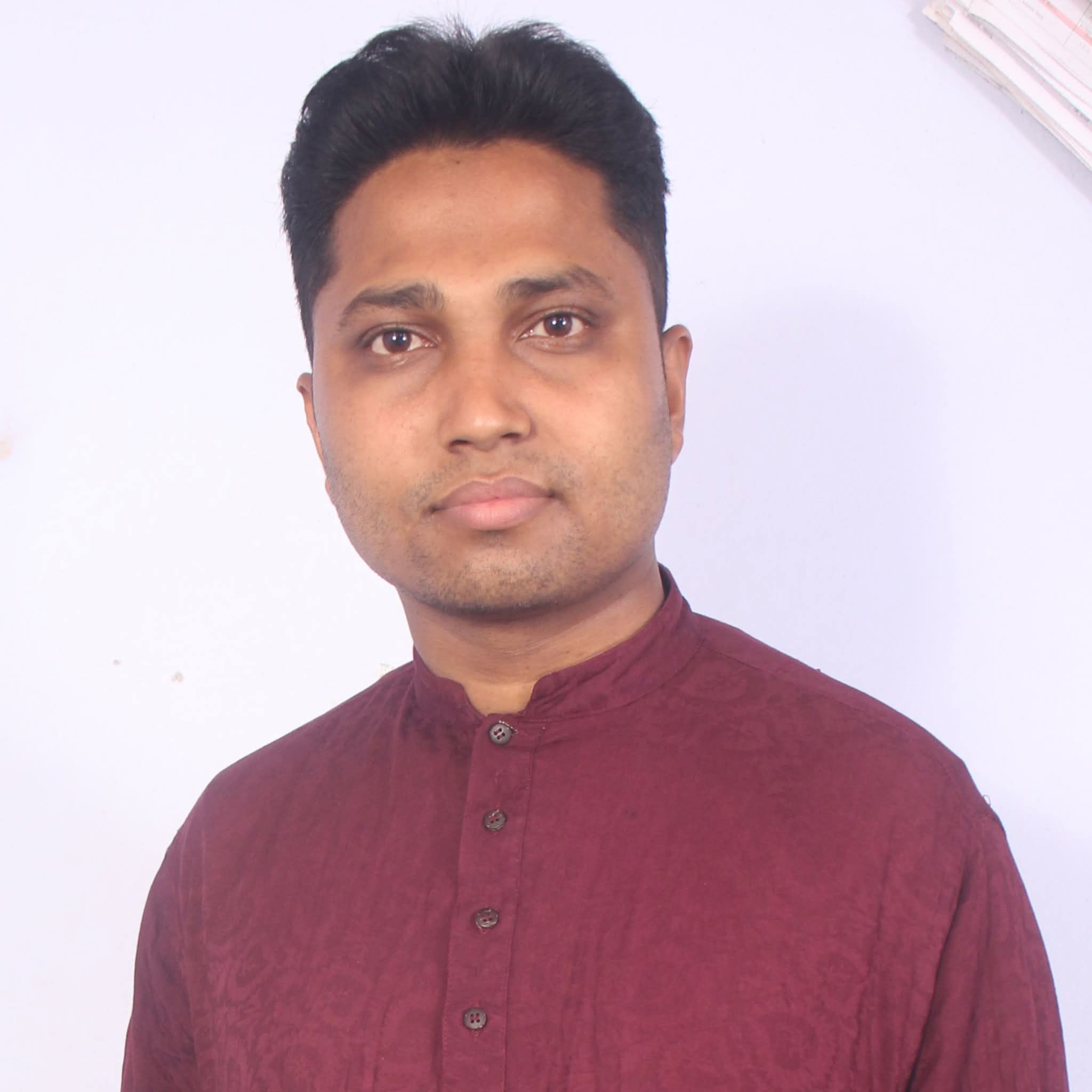 ইউপি নির্বাচনে আলোচনায় পঞ্চগড়ের তরুণ সাংবাদিক নাঈম