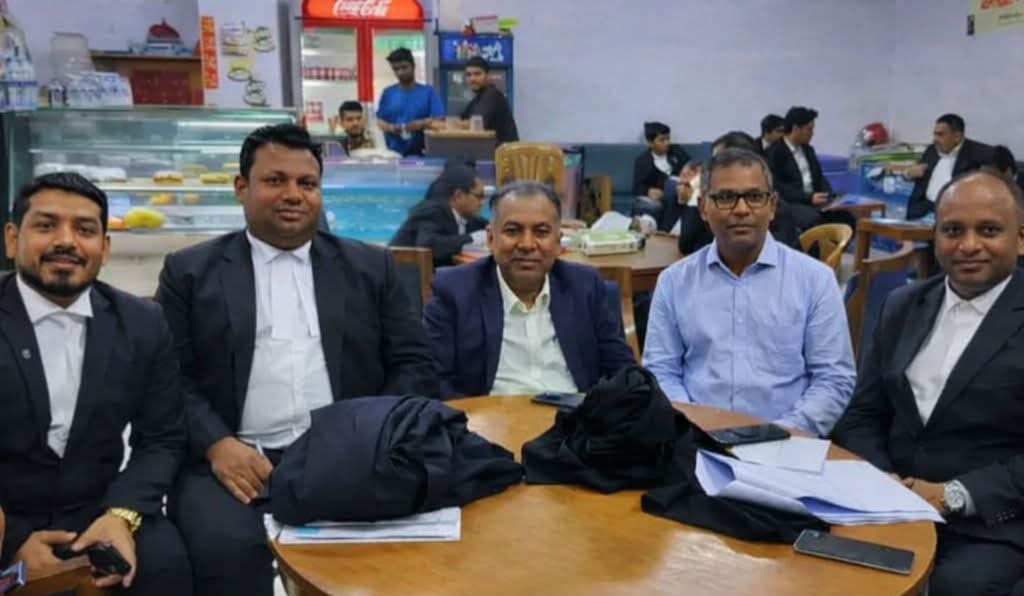 ধানের শীষ প্রতীকের প্রার্থী কৃষিবিদ হাসান জাফির তুহিন হাইকোর্টে আবেদন করেছেন।