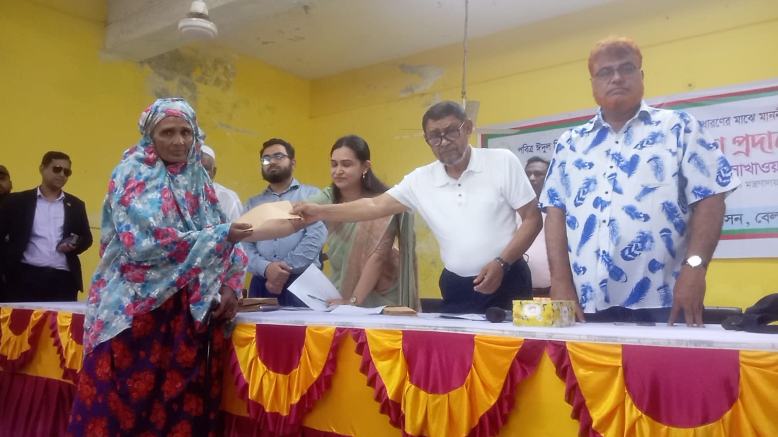 জুনের শেষের দিকেই হেলথ কার্ড ও কৃষক কার্ড বিতরণ হবে : স্বাস্থ্য মন্ত্রী