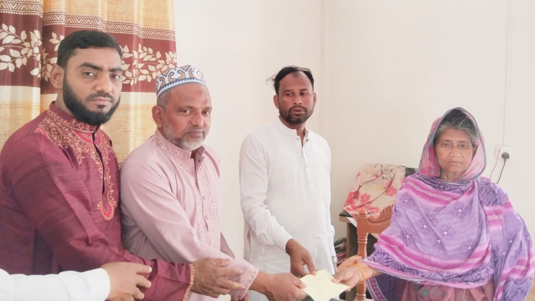 তজুমদ্দিনে ২৫ পরিবারে বন্ধন ফাউন্ডেশনের সহায়তা