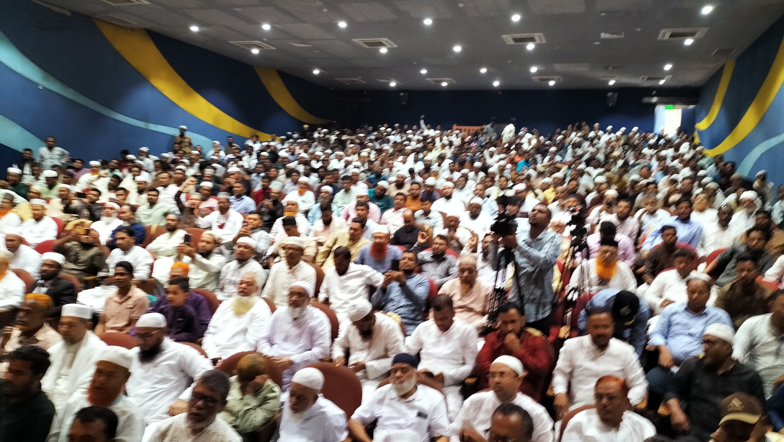 সংবিধানে নির্বাচন ছিল না! নির্বাচন মানতে পারলে, গণ ভোটকে কেন ৩৬০ ডিগ্রি ঘুরিয়ে দেওয়া হচ্ছে।