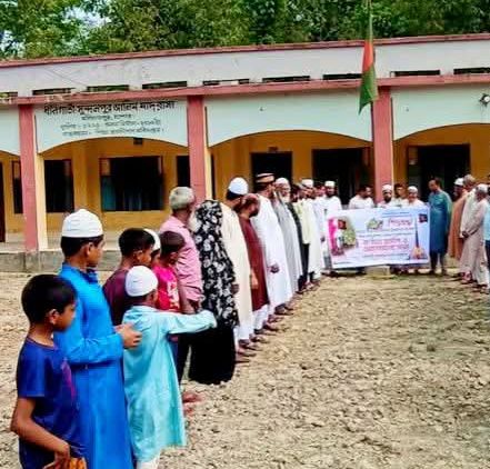 ভূয়া নিয়োগ স্থগিত: প্রশংসায় ভাসছেন মণিরামপুর ইউএনও সম্রাট হোসেন