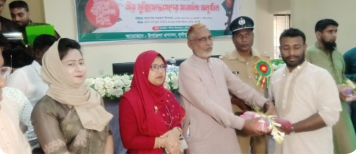 মহান স্বাধীনতা ও জাতীয় দিবস উদযাপন করলেন প্রশাসন ও রাজনৈতিক নেতা কর্মীরা