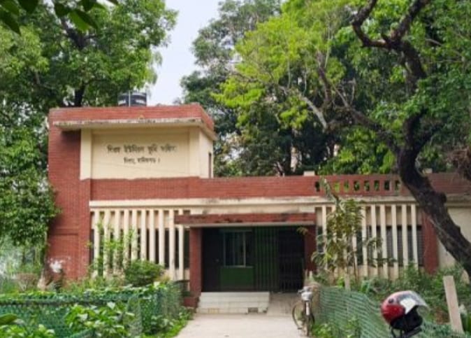 ঘিওরে ভূমি অফিসে জমির নামজারি করতে গিয়ে ঘুয ও হয়রানির শিকার হচ্ছেন সাধারণ মানুষ