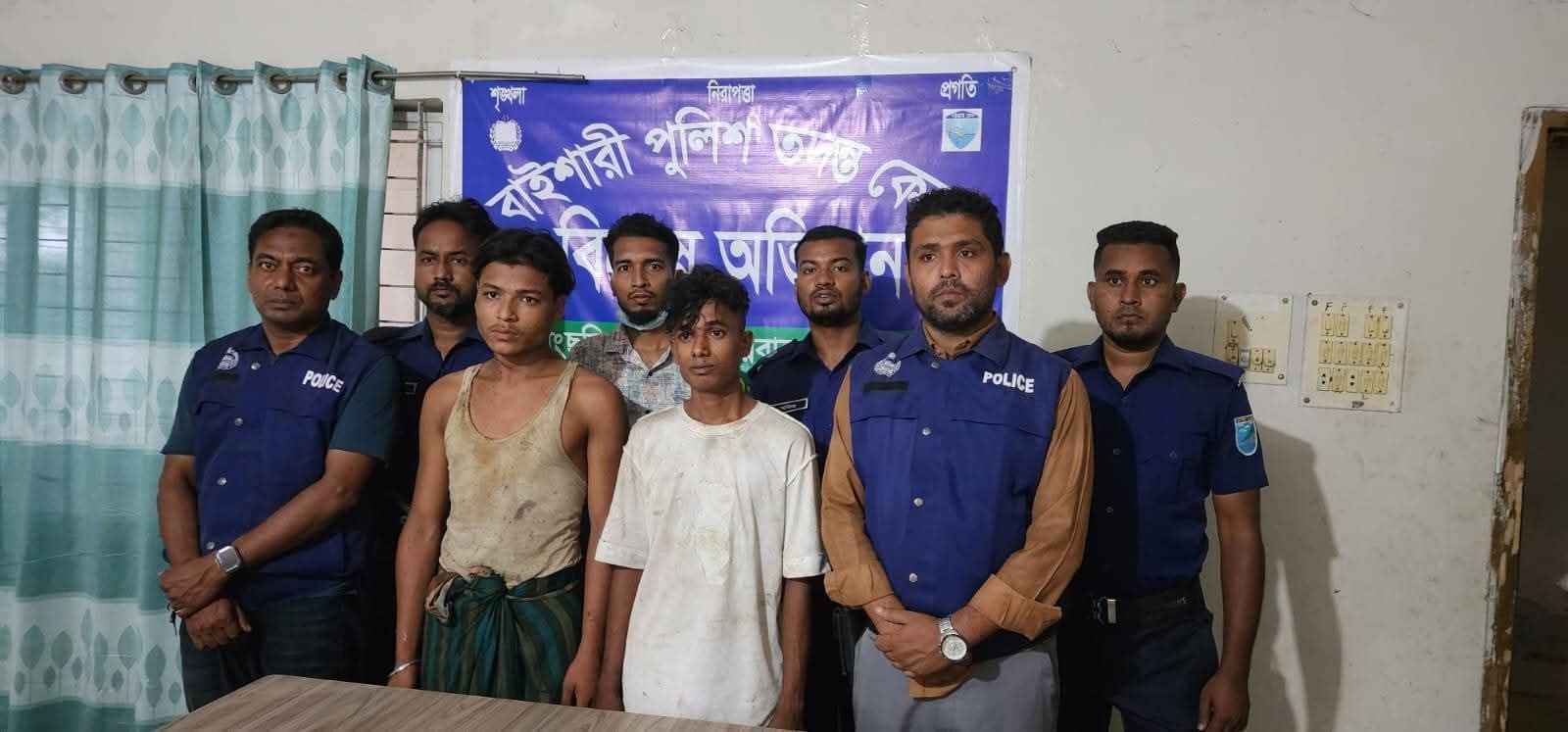 বান্দরবানের নাইক্ষ্যংছড়িতে বিশেষ অভিযানে অপহৃত ০৩ ভিকটিম উদ্ধার,,,,